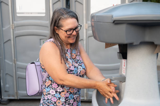 Best Portable toilet rental cost  in Jeffersonville, OH